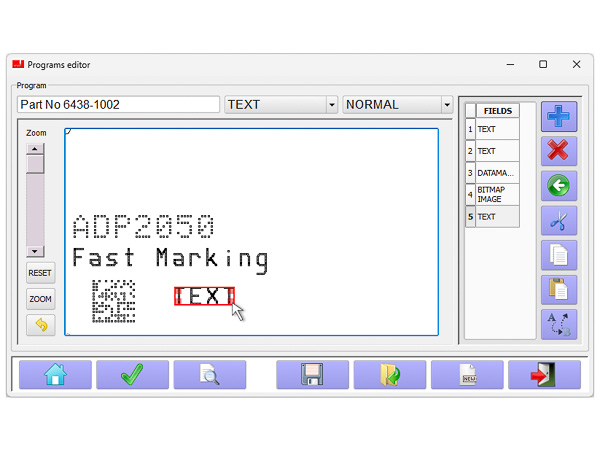 Controlador AC500 con pantalla táctil para programar los trabajos de marcado